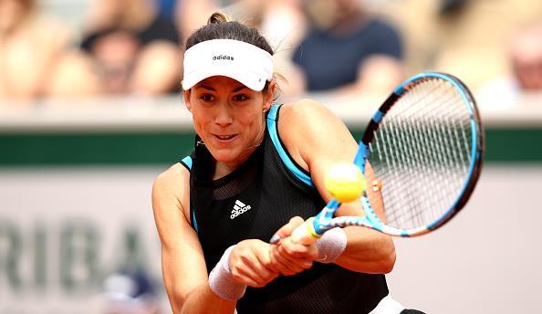 关于穆古鲁扎在雄鹿比赛中突破纪录，大胜引发热议！的信息